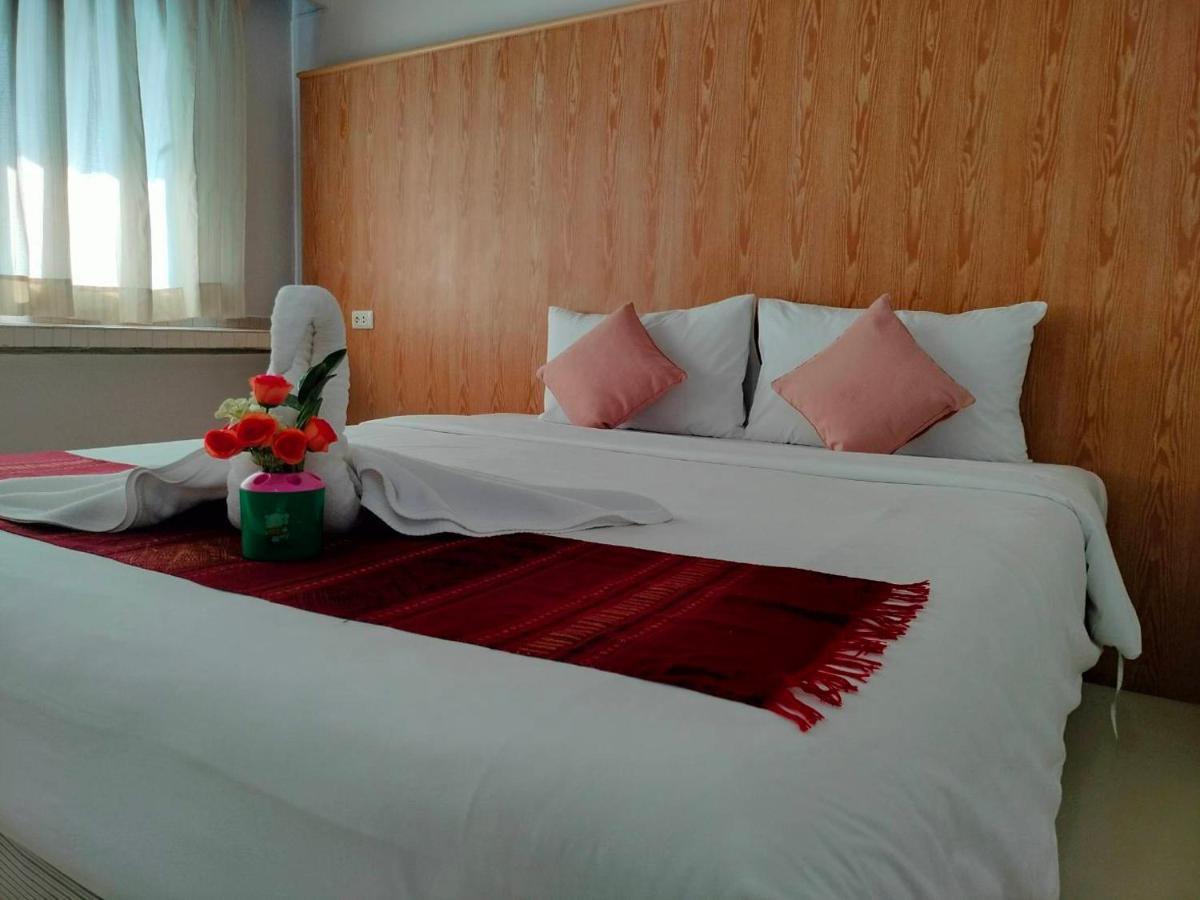 S2S Queen Trang Hotel Esterno foto