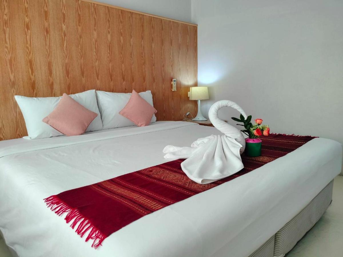 S2S Queen Trang Hotel Esterno foto